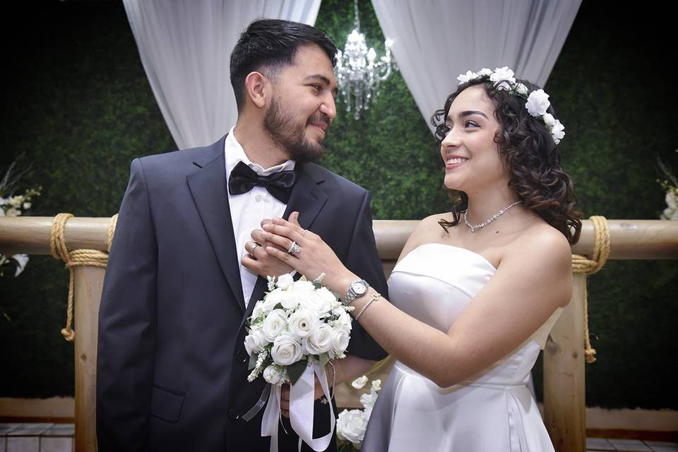 Tie The KNot Package