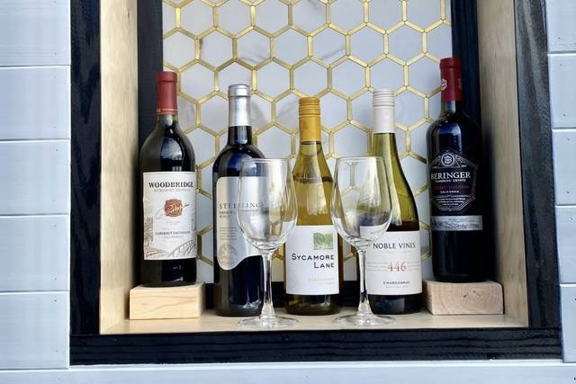 Tap Cart Mobile Bar- close up3