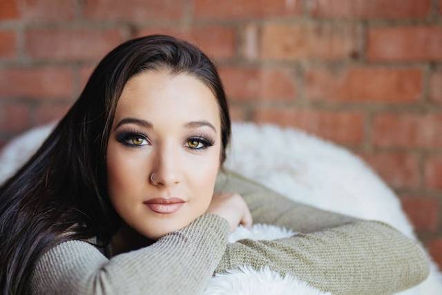 Bold Eye Look