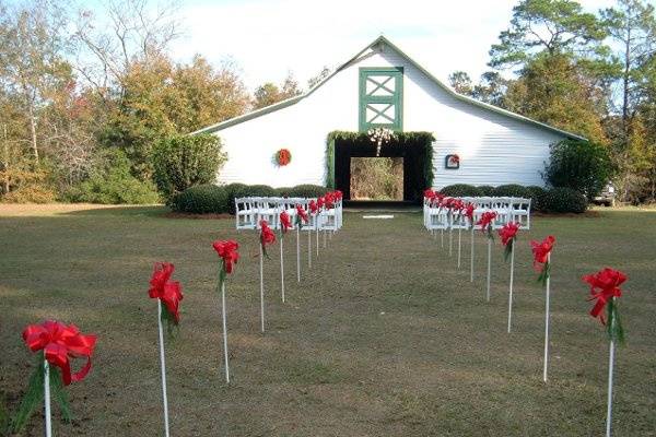 The aisle decor