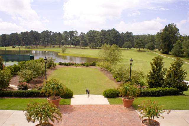 Sunset Hills Country Club
