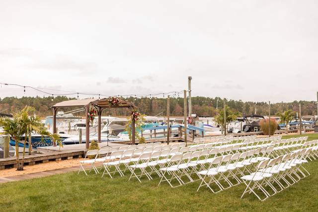 Sweetwater Marina & Riverdeck