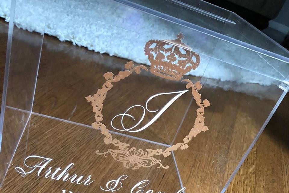 Acrylic card box