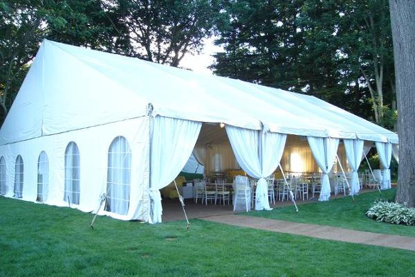 Dayna's Party Rentals Tents rentals South New Jersey tent rentals