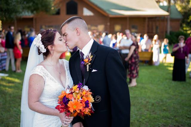 Bear Foot Photography