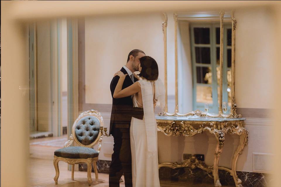 Newlywed couple photo