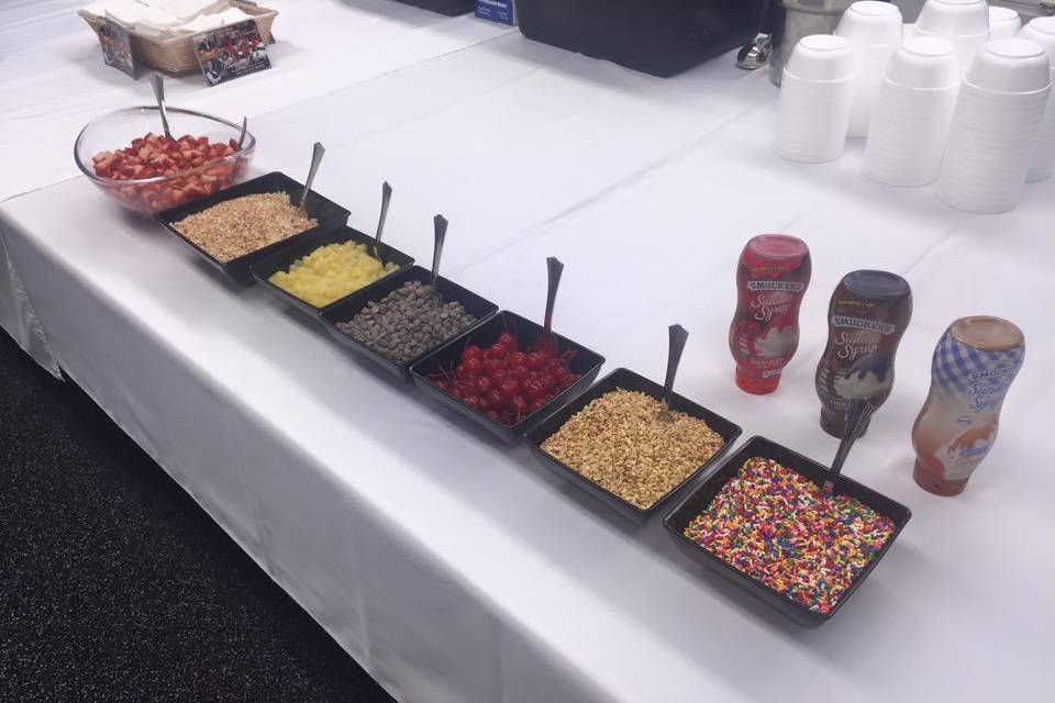 Ice cream bar toppings