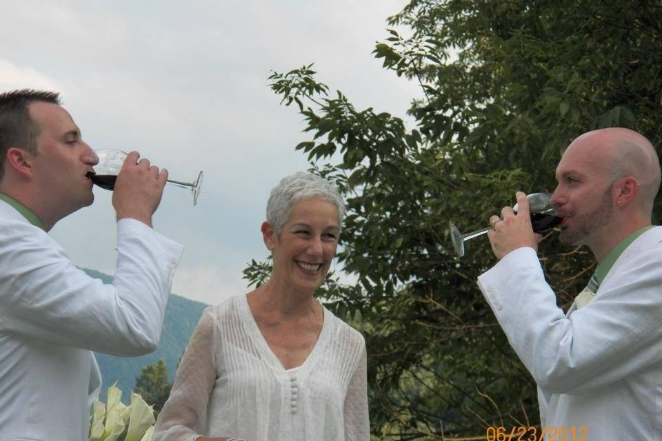 Wedding by the lake