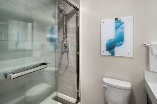 Guestroom Bathroom
