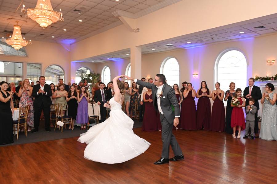 Captain Bill's Bayview House - Banquet Halls - Bay Shore, NY - WeddingWire