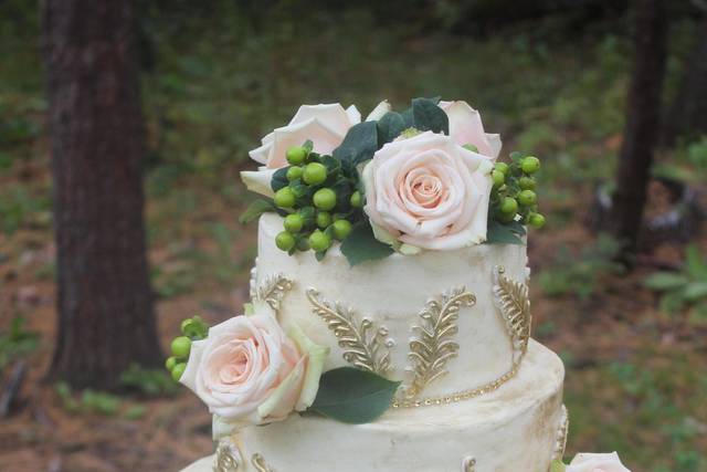 Cakes by Michele LLC Wedding Cake Marcellus NY WeddingWire