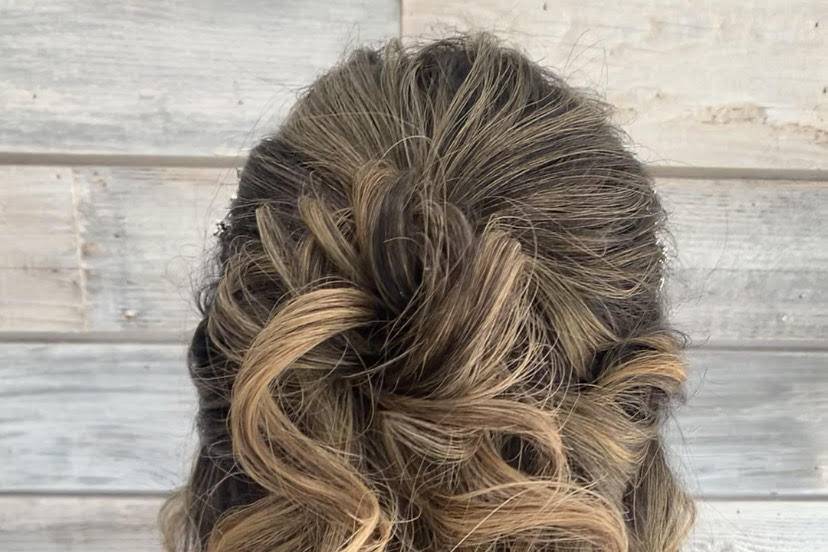 Beautiful Curls w/extensions
