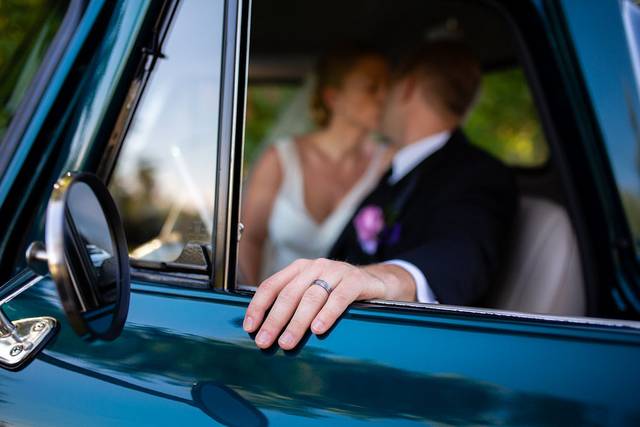 Buffalo Wedding Photographer