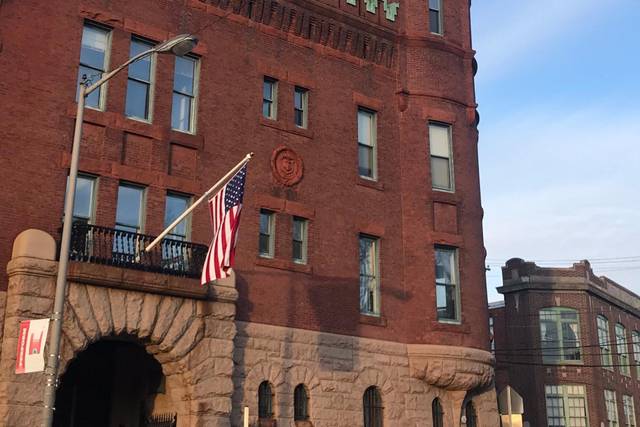 Pawtucket Armory Arts Center