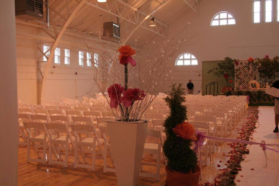 Indoor ceremony setup