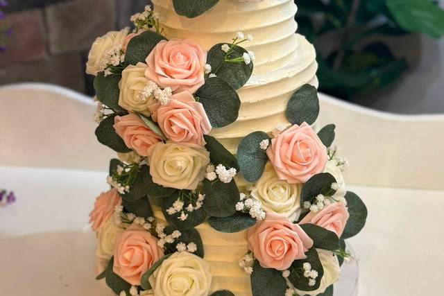Wedding Cake 1.jpg
