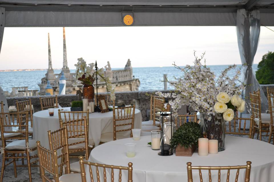 Covered outdoor reception decor