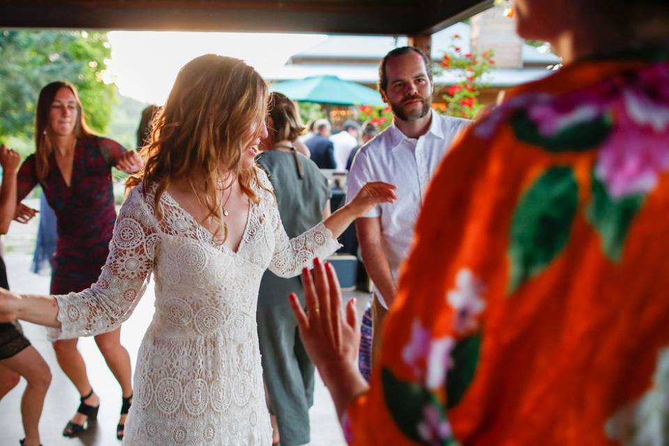 Front Porch Farm in Healdsburg - dancing bride