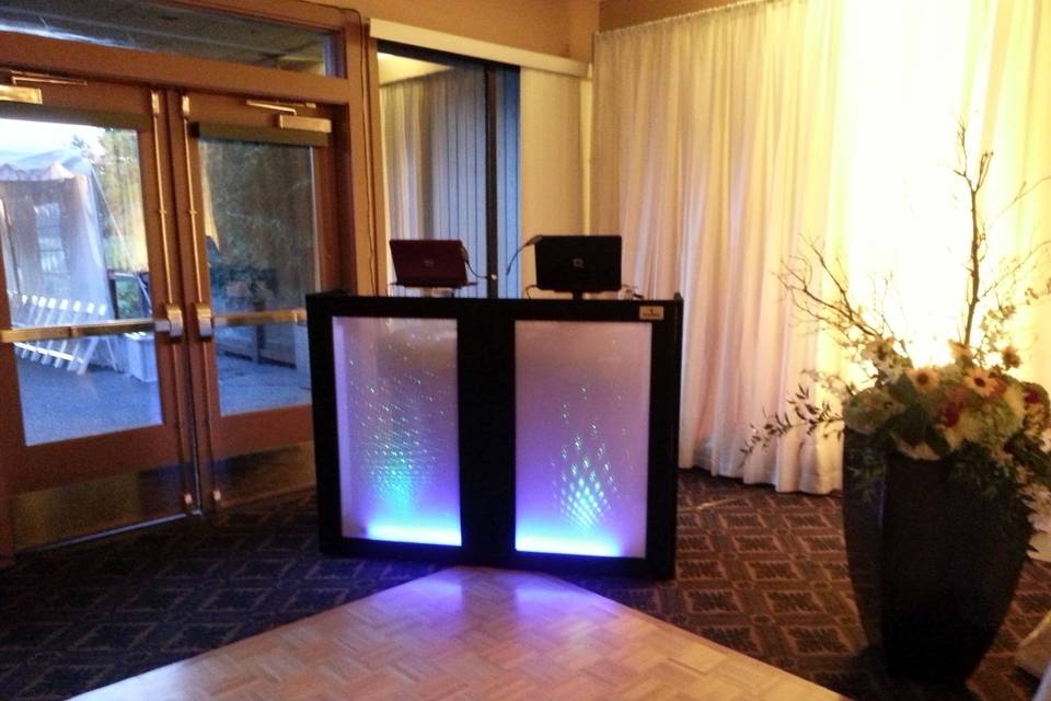 DA Productions DJ & Lighting