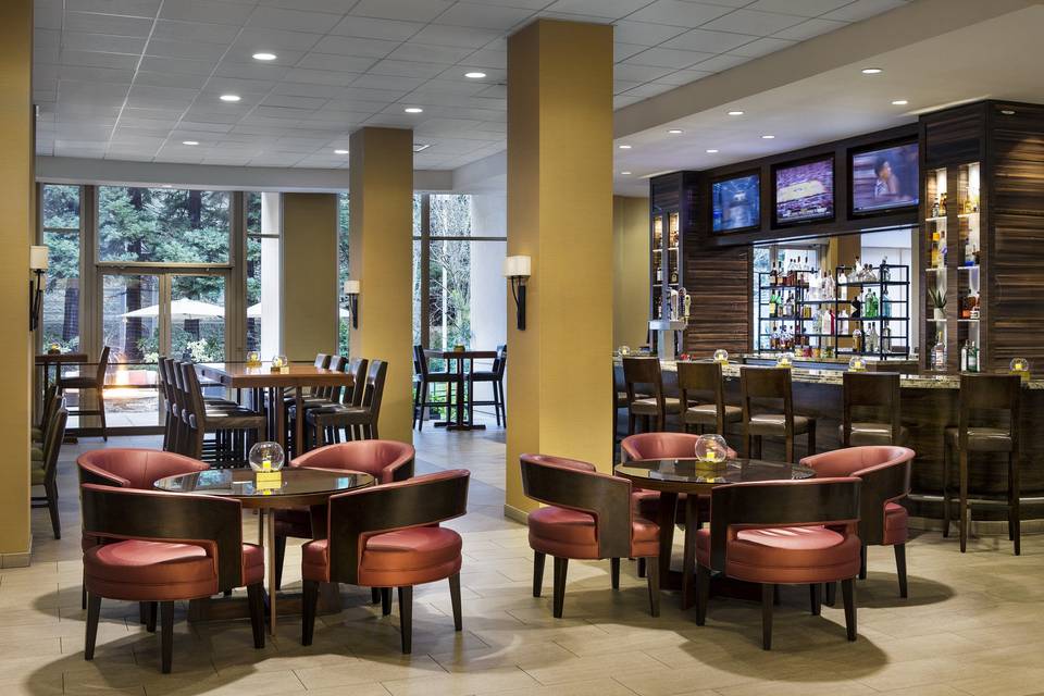 Bishop Grill offers lounge seating, high communal table and a more formal dining area.  Private rooms are also available for rehearsal dinners, brunches or other social events.