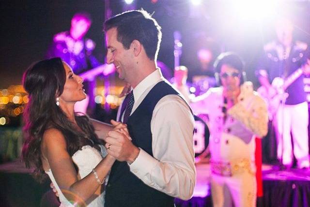 Couple's dance​