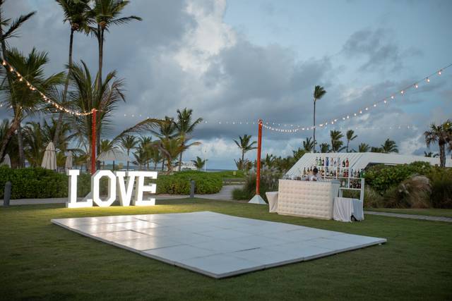 Dreams Onyx Resort & Spa