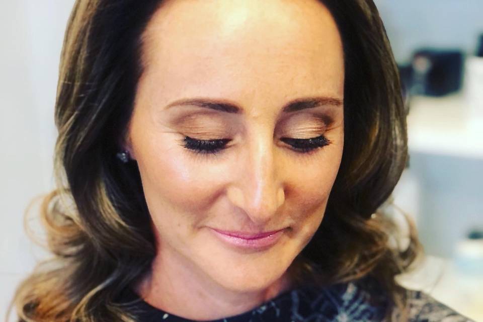 Natural makeup
