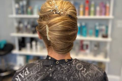 Classic up-do