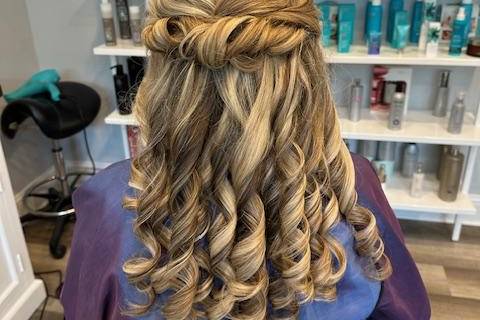 Half updo