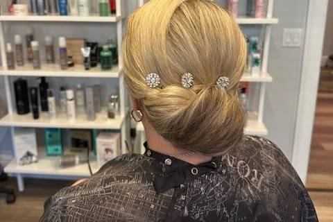 Bridal bun