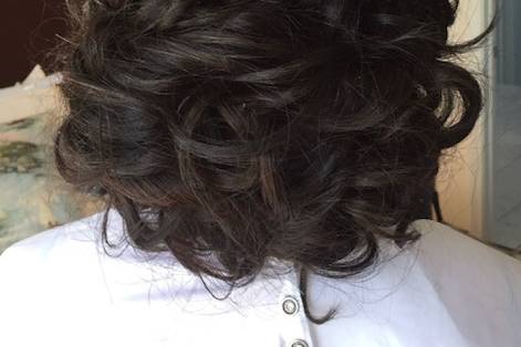 Cascade of curls