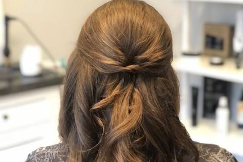 Half updo