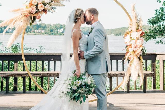 Boho moon gate wedding