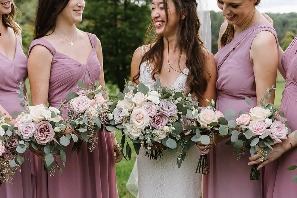 Mauve bridal bouquet