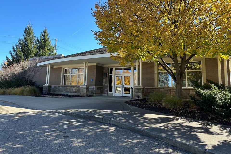 White Lake Oaks Event Center