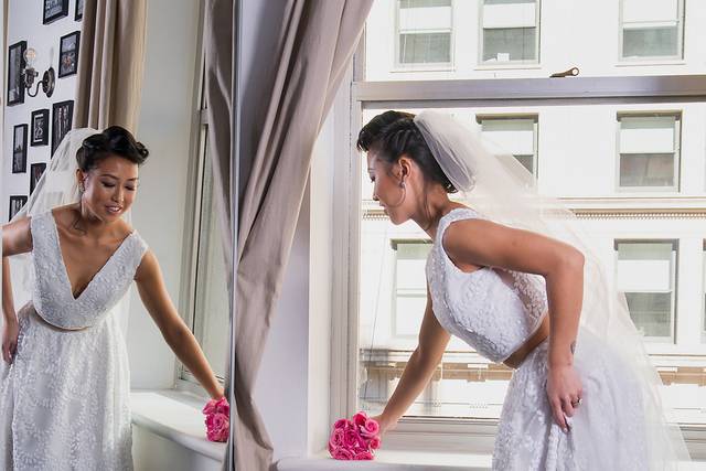 Bride in the mirror