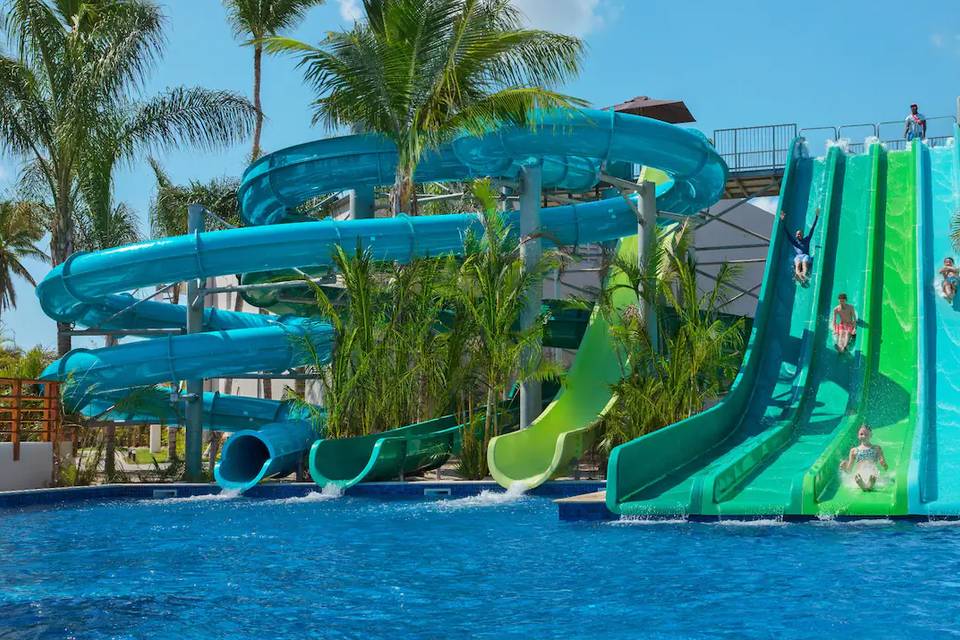 Dreams Flora Resort and Spa