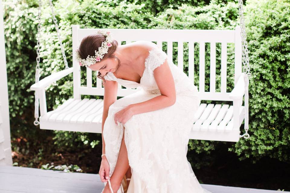 Bride on the swing