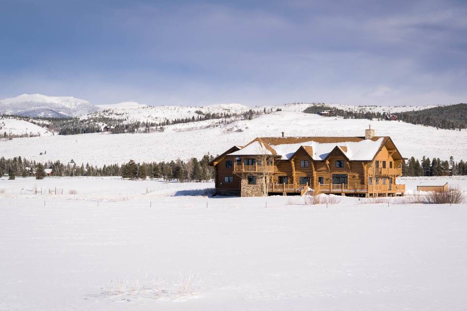 The Lodge at Crestview Ranch