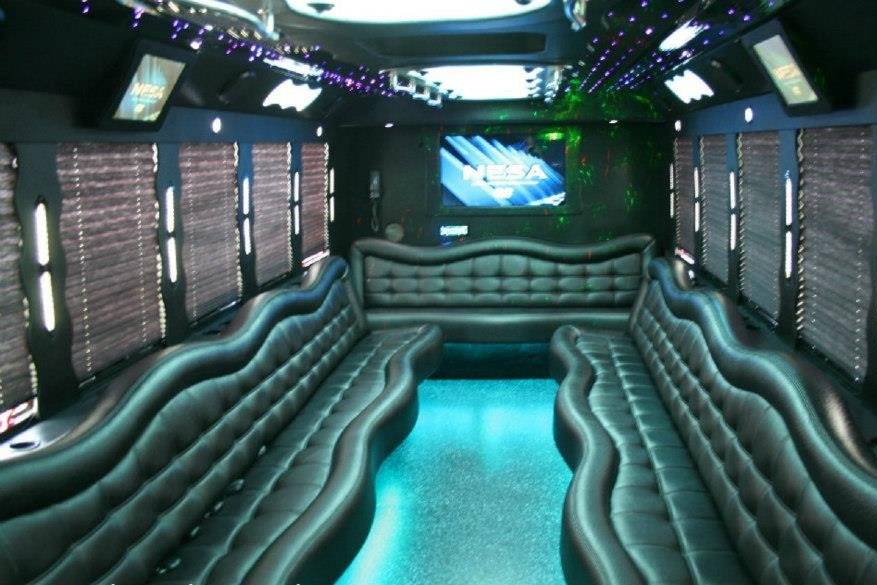 ChiTown Party Bus