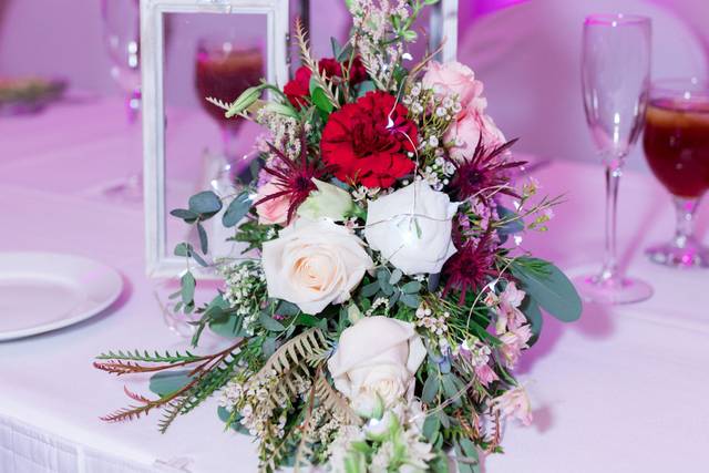 Reception Lantern Centerpiece