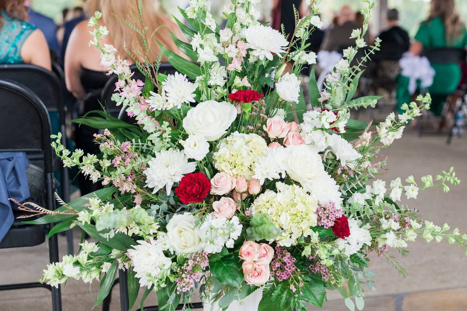 Ceremony Aisle Arrangement