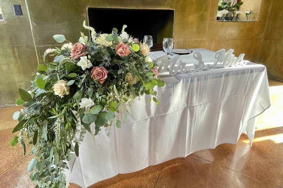 Sweetheart Table