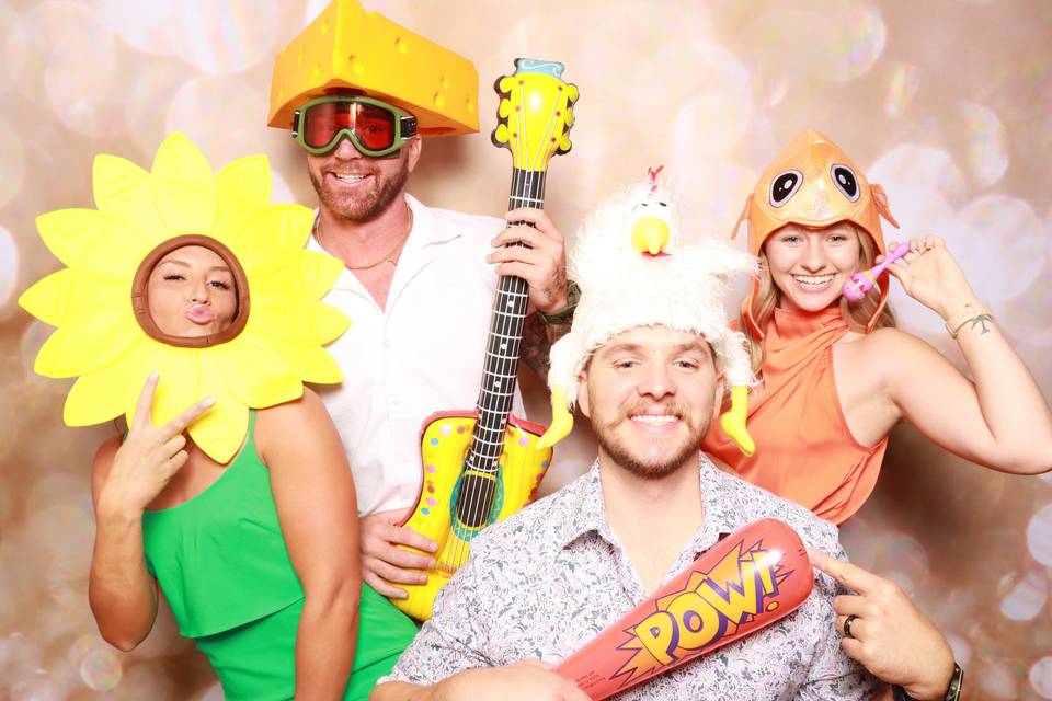 CaptureME Photo Booth Wedding