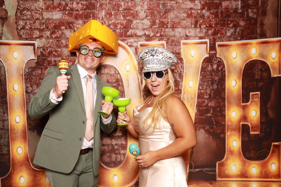 CaptureME Photo Booth Wedding