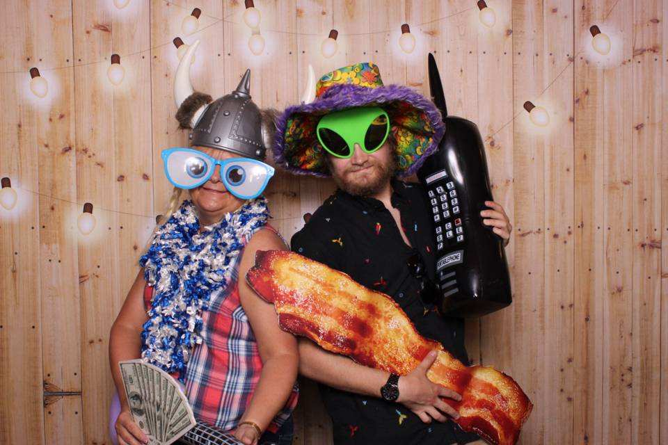 CaptureME Photo Booth LLC