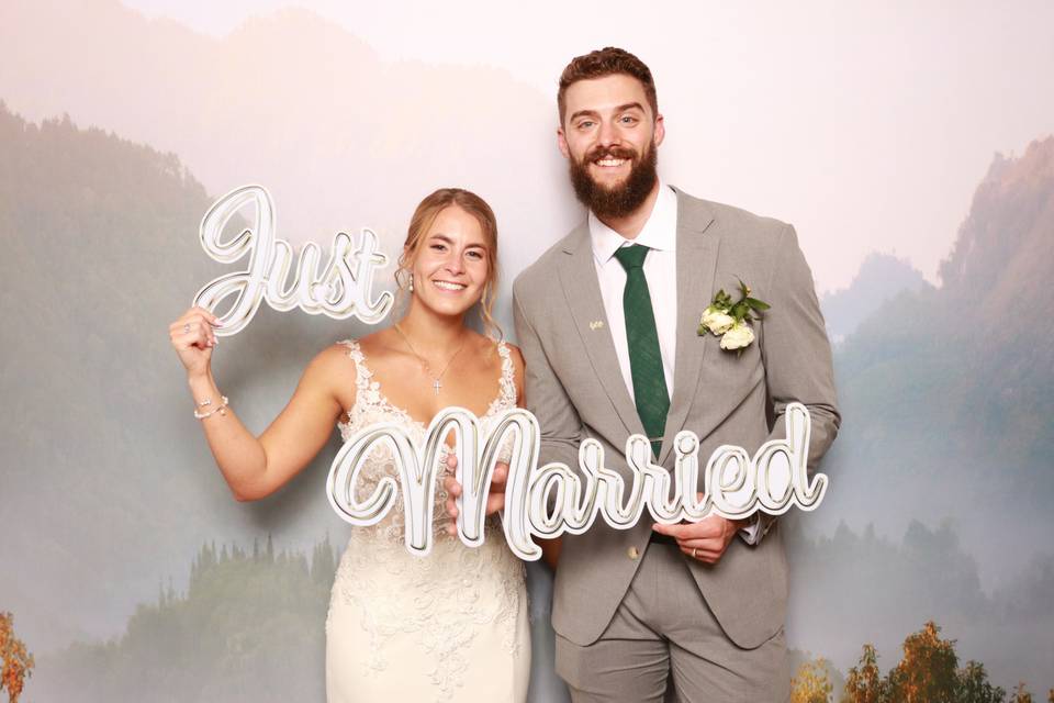 CaptureME Photo Booth Rentals