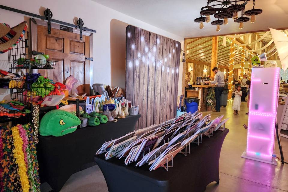 CaptureME Photo Booth Rentals