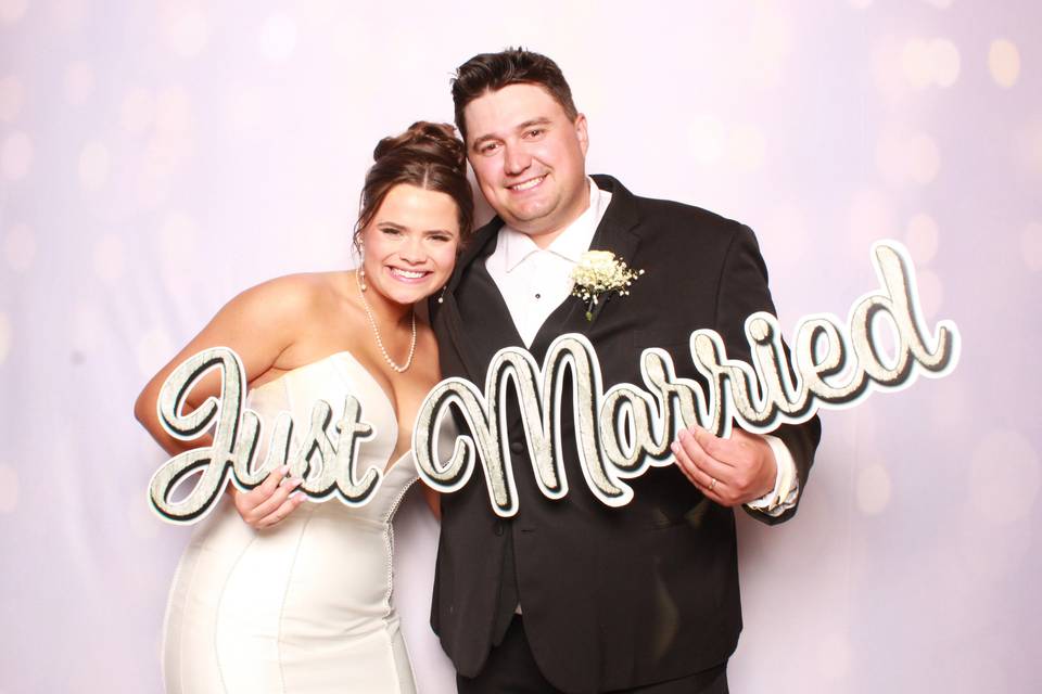 CaptureME Photo Booth Rentals