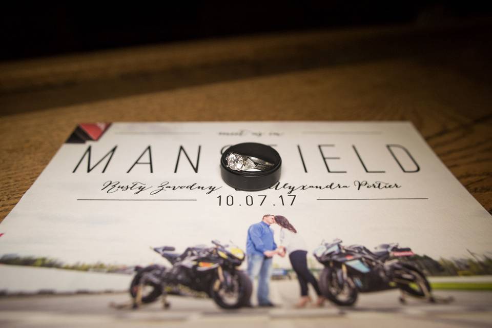A fun ring shot with their Save the Dates.